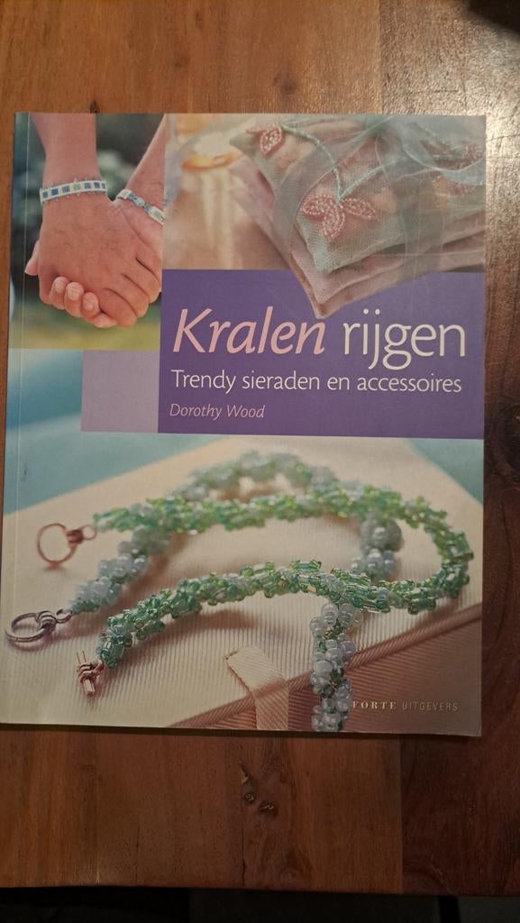 Kralen rijgen boek, Ophalen of Verzenden