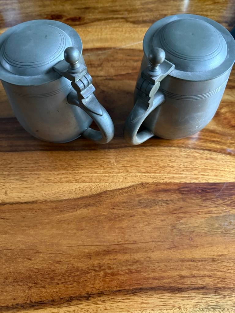 Set van 2 Antieke Tinnen Bierpullen met Deksel, Ophalen
