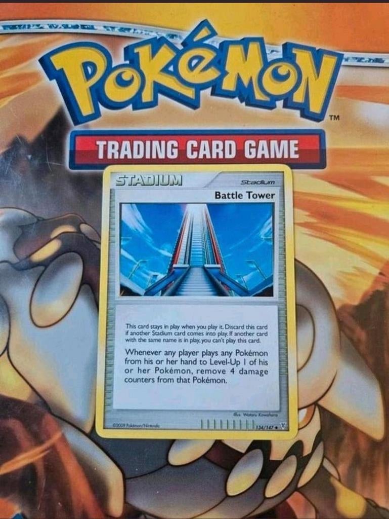 Battle tower 134/147 Platinum Supreme Victors pokemon kaart, Ophalen of Verzenden, Gebruikt, Losse kaart