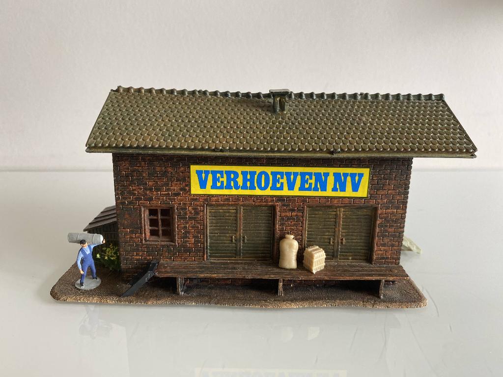 HO Pola 556 goederenloods (287*4), Hobby en Vrije tijd, Modeltreinen | H0, Overige merken, Gebruikt, Gelijkstroom of Wisselstroom