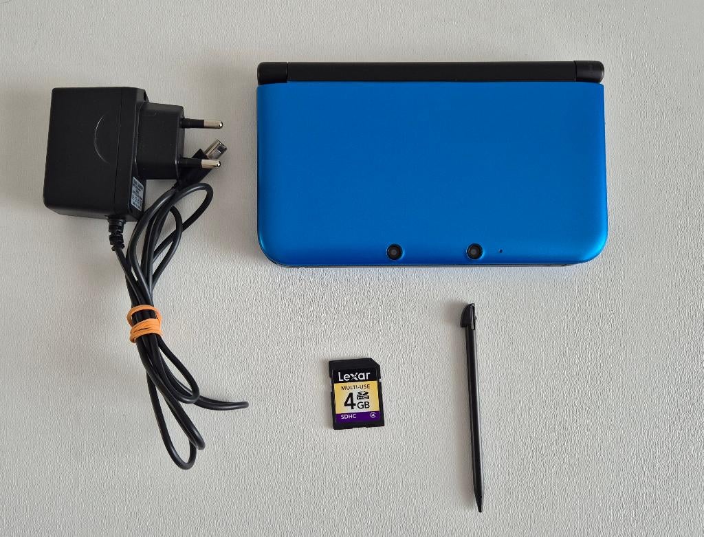 Nintendo 3DS XL Console Blauw + New Super Mario Bros. 2, Spelcomputers en Games, Spelcomputers | Nintendo 2DS en 3DS, Gebruikt
