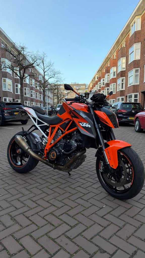 KTM Superduke 1290 R, 2 cilinders, Motorrijbewijs A, Sportuitlaat, 1290 cc