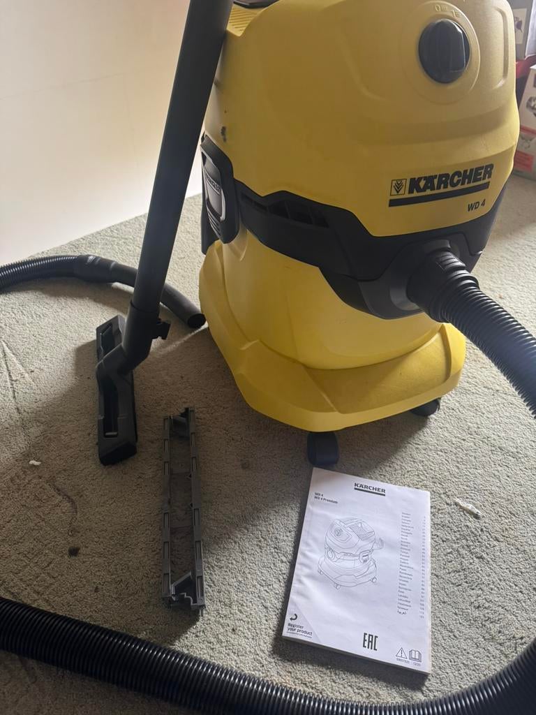 Karcher WD 4, nat-droog zuiger, Ophalen, Zo goed als nieuw, Waterstofzuiger