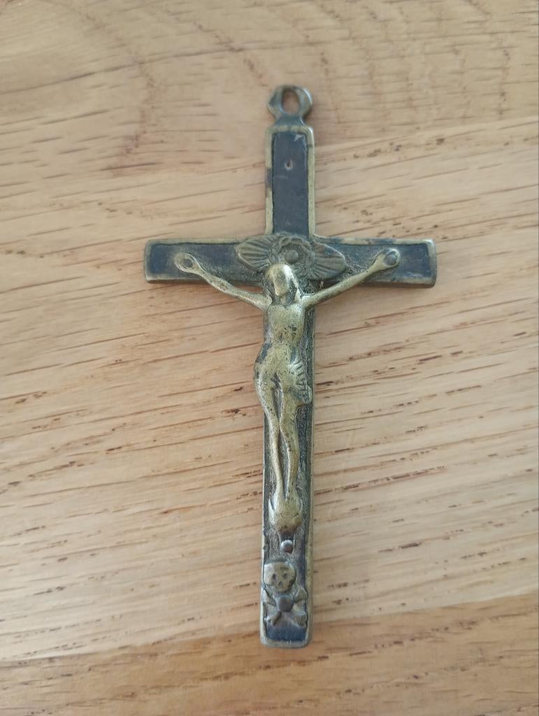 Koperen messing kruisje, Ophalen, Gebruikt