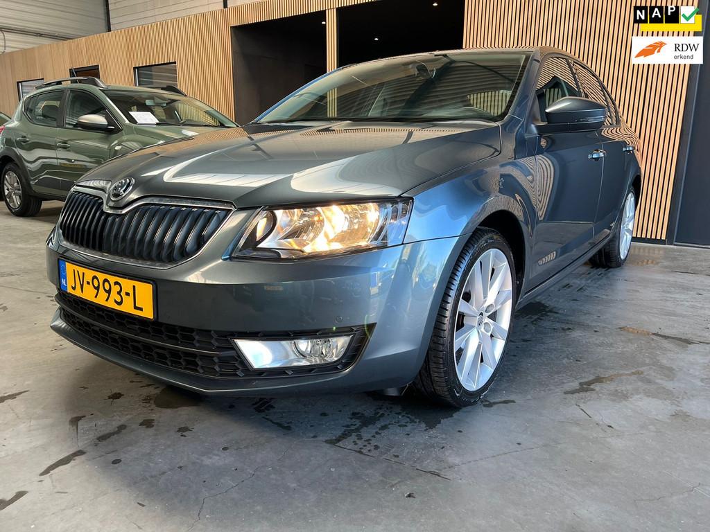 Skoda Octavia 1.0 TSI Greentech Ambition Business Automaat|N, Auto's, Skoda, Bedrijf, Te koop, Octavia, ABS, Airbags, Airconditioning