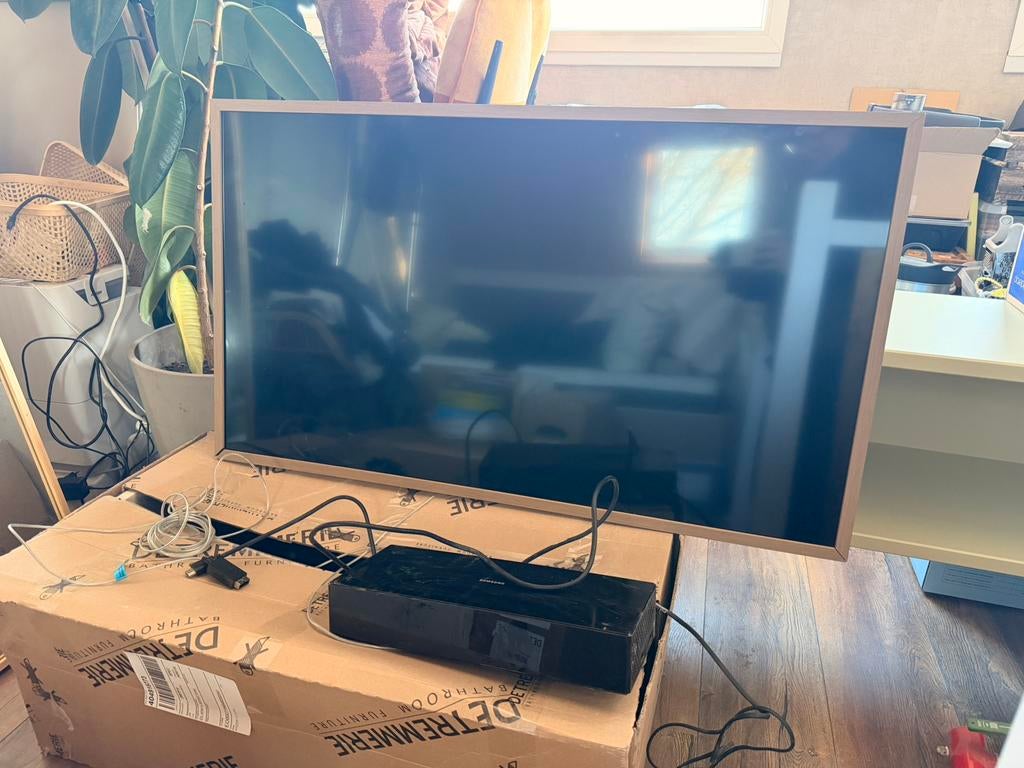 Samsung The Frame TV 43 inch + One Connect Box, Audio, Tv en Foto, Televisies, Ophalen, Zo goed als nieuw, 100 cm of meer, Samsung