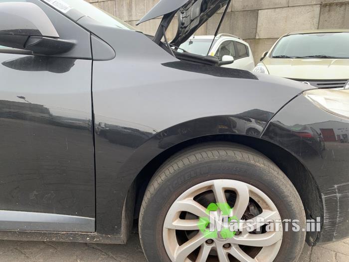 Scherm rechts-voor van een Renault Megane, Gebruikt, -, Renault, -