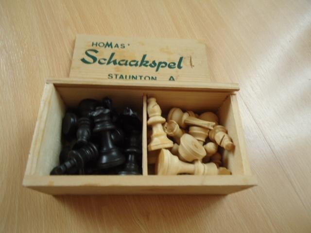 Homas Staunton A schaakstukken + damschijven Palm 3 + bord, Een of twee spelers, Ophalen of Verzenden, Gebruikt, Homas