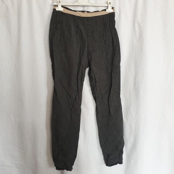 Stoere damesbroek . mt 38 Merk American outfitters, Kleding | Dames, Broeken en Pantalons, Zo goed als nieuw, Maat 38/40 (M), Zwart