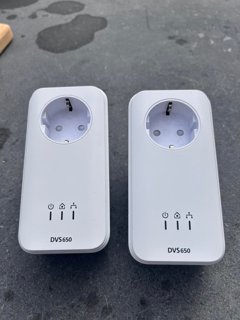 Devolo DVS 650 wifi versterker, Computers en Software, Powerlines, Ophalen, Zo goed als nieuw
