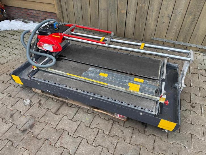 Rubi grote tegelzaag diamantzaag 1.30 prof gebruik, Doe-het-zelf en Verbouw, Gereedschap | Zaagmachines, Zo goed als nieuw, Overige typen