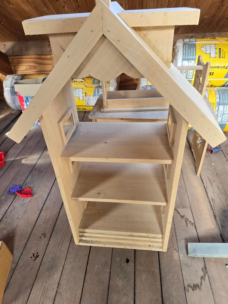 Poppenhuis handgemaakt, Kinderen en Baby's, Ophalen of Verzenden, Nieuw, Poppenhuis
