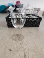 gratis set van twaalf kleine wijnglazen, Ophalen