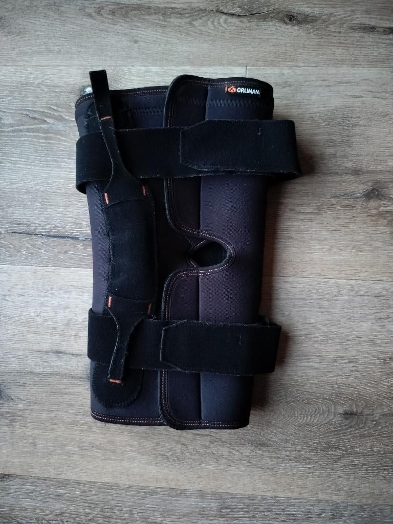 Orliman kniebrace maat 6, Ophalen, Gebruikt