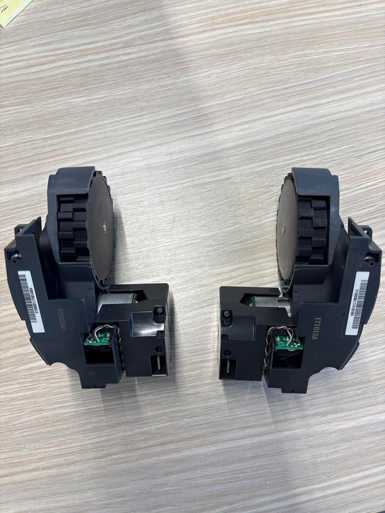 Roborock S50 S51 S52 S55 Wielen Nieuw - Links & Rechts, Ophalen of Verzenden, Nieuw