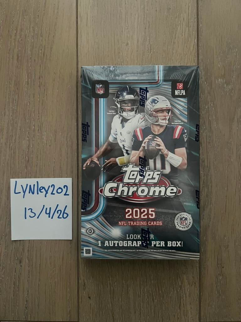 Topps Chrome Football 2025 Hobby Box, Hobby en Vrije tijd, Verzamelkaartspellen | Overige, Zo goed als nieuw, Boosterbox, Ophalen