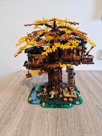 LEGO 21318 Tree House (Boomhut) compleet met doos, Ophalen of Verzenden, Zo goed als nieuw