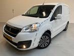 Peugeot Partner Servicewagen automaat 120 1.6 BlueHDi 100pk, Auto's, Stof, 4 cilinders, Met garantie (alle), Wit