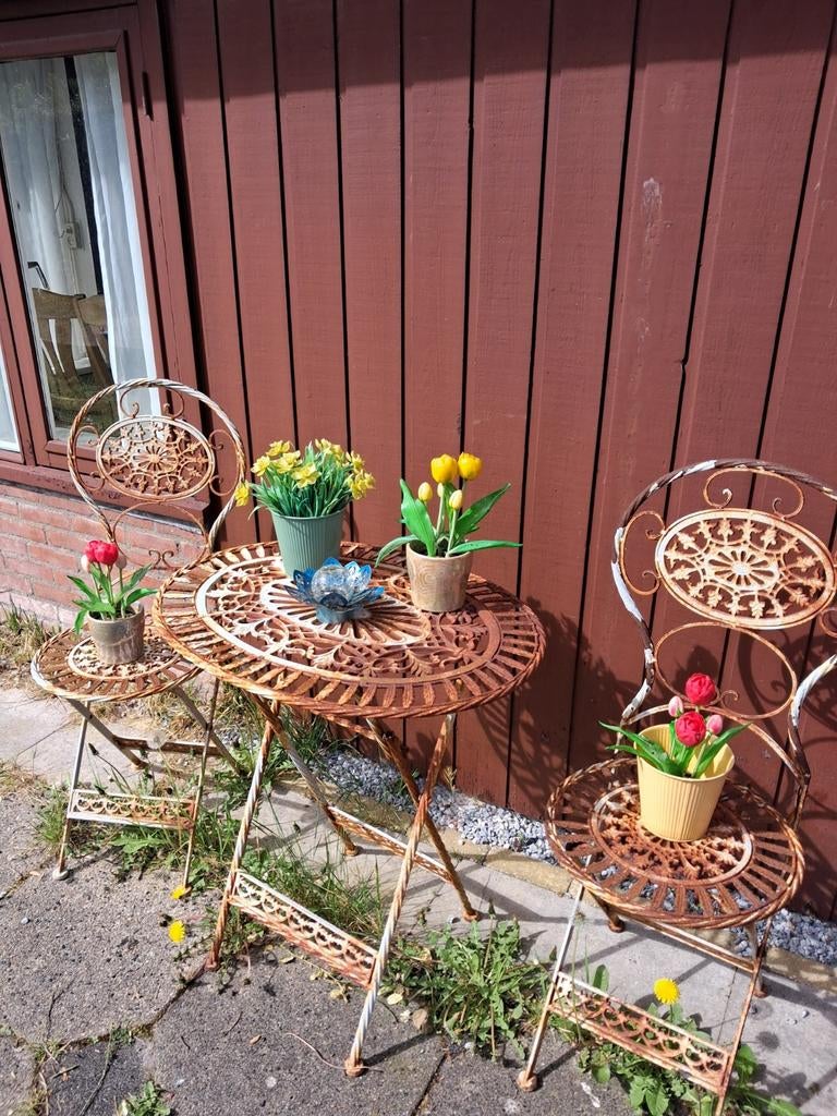 Bistro setje brocante van gietijzer 3 delig, Ophalen, Gebruikt, Overige materialen, 2 zitplaatsen