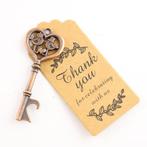 Cadeau sleutel hanger - Bier opener - Trouw cadeau, Overige materialen, Cave & Garden, Verzenden, Nieuw