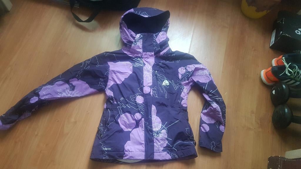 Nike ski jas, Kleding | Dames, Wintersportkleding, Ophalen of Verzenden, Zo goed als nieuw, Jack