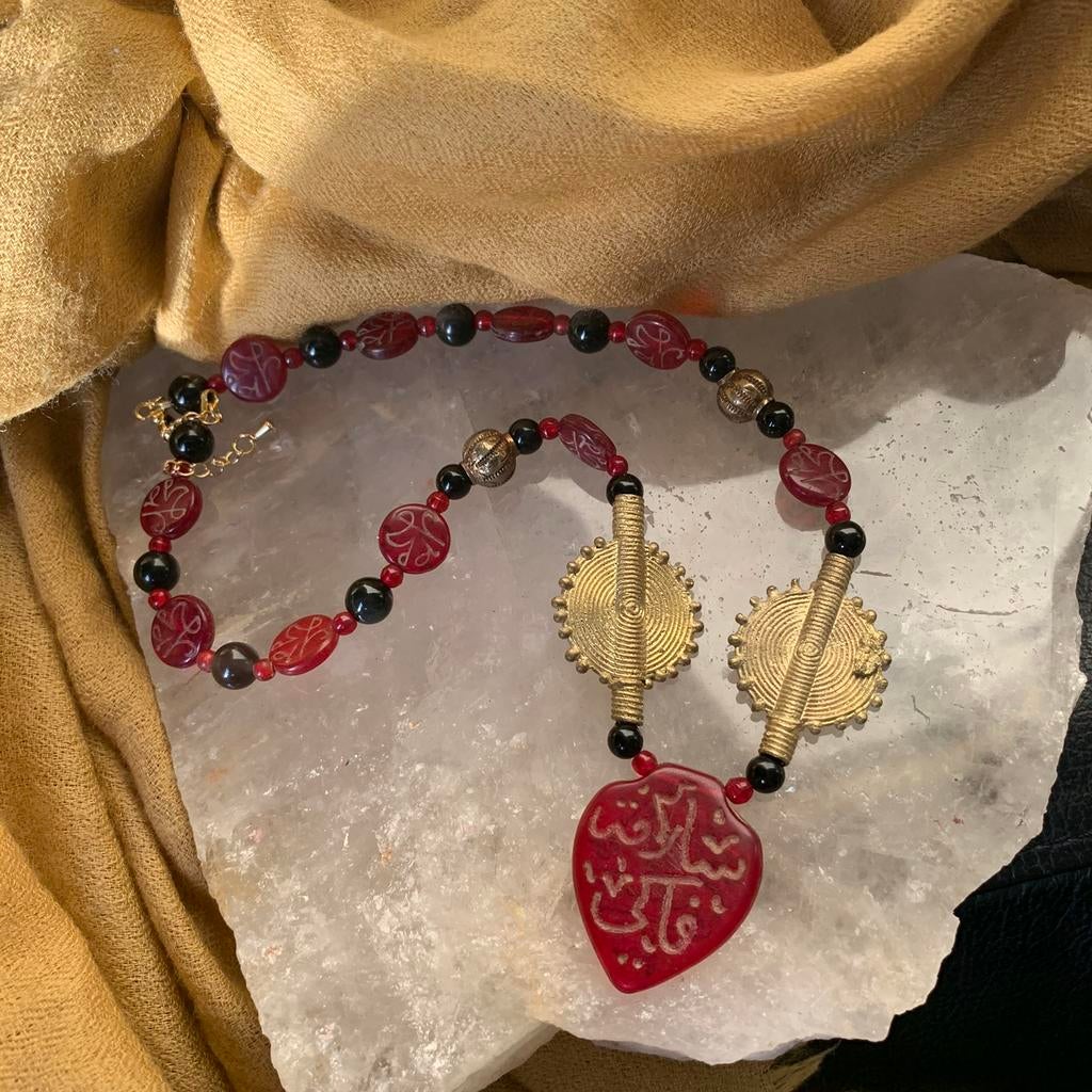 Obsidiaan trade haji beads beschermt amulet intuïtie uniek, Ophalen of Verzenden, Zo goed als nieuw, Steen of Mineraal, Met edelsteen