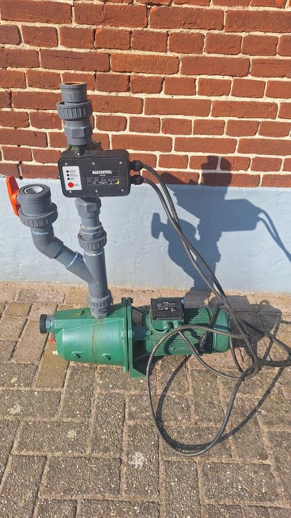 Goed werkende DAB Jet 300 M, Ophalen, Zo goed als nieuw, Elektrisch, Beregeningspomp