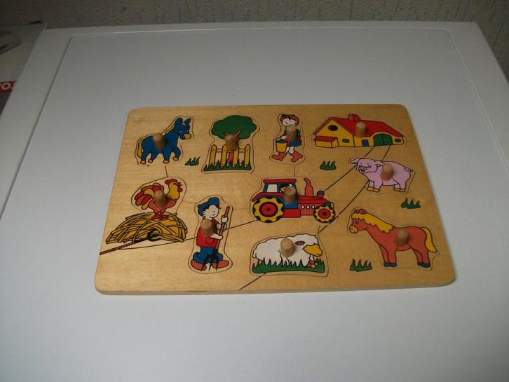 Puzzel dieren 10 delig met grote knoppen, Kinderen en Baby's, Speelgoed | Houten speelgoed, Gebruikt, Ophalen of Verzenden