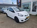 Toyota Aygo 1.0-12V ''Comfort " Stuurbekrachtiging - Apk 29-, Voorwielaandrijving, Euro 5, Stof, Gebruikt