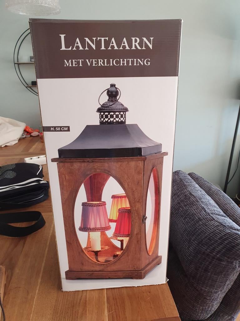 2 leuke lampen aangeboden, Ophalen, Zo goed als nieuw, 50 tot 75 cm