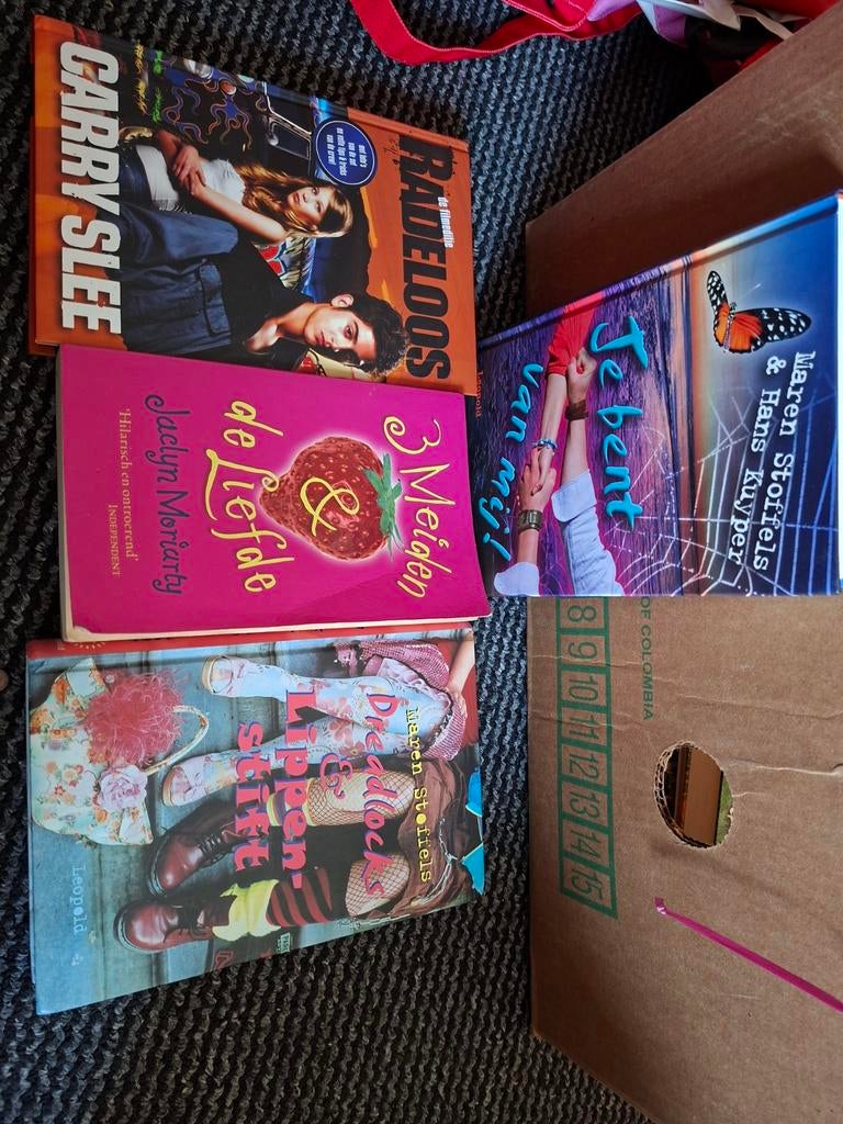 Jeugdboekenpakket:, Boeken, Ophalen of Verzenden, Gelezen, Carry Slee, Maren Stoffels, Jaclyn Moriarty, Hans Kuyper, Fictie