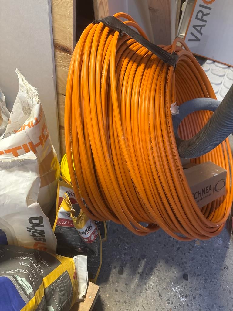 Technea Variotherm 160 meter vloerverwarmingbuis 11,6mm, Doe-het-zelf en Verbouw, Ophalen, Minder dan 30 cm, Hoog rendement (Hr)