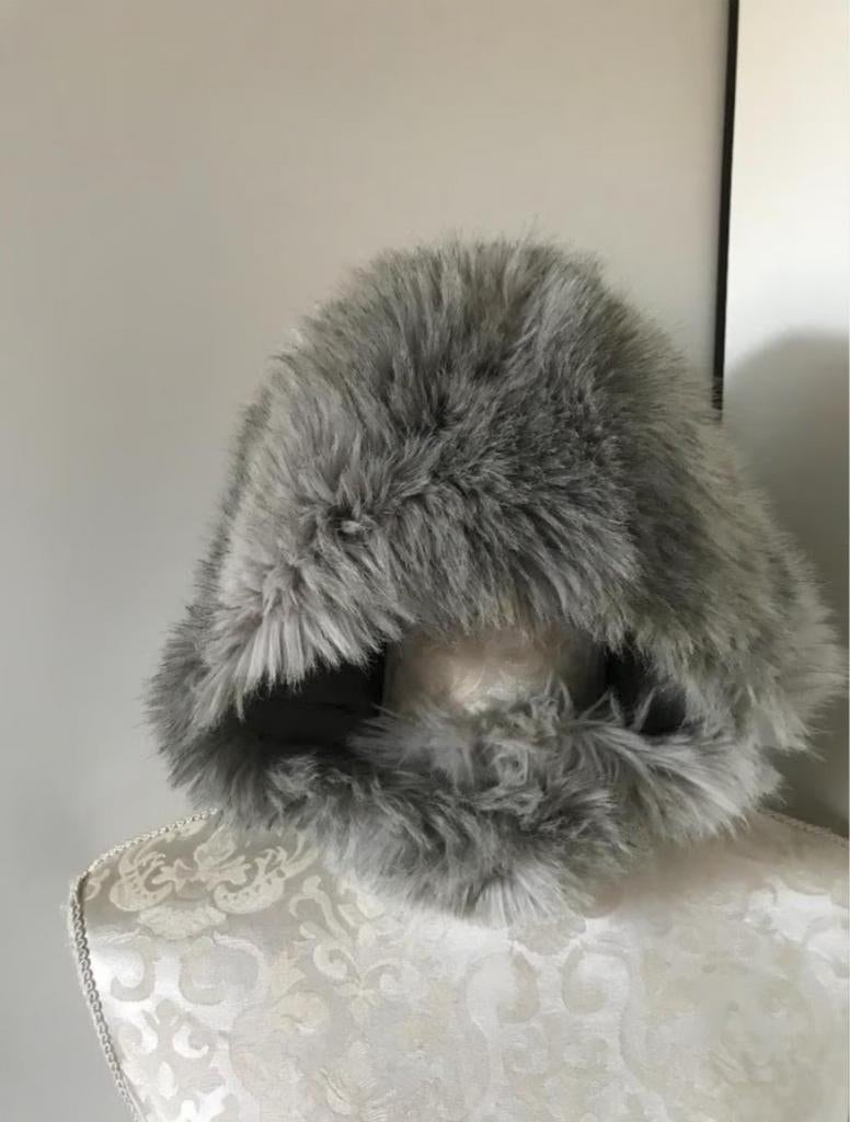 Vintage Fake Fur Muts, Verzenden, Zo goed als nieuw, Maat 38/40 (M), Muts