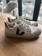 Veja sneakers, Wit, Ophalen of Verzenden, Sneakers of Gympen, Gedragen