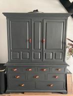 Industriële grijze kast met leren greepjes - 210x170x55cm, Huis en Inrichting, Ophalen, Gebruikt, 200 cm of meer, 150 tot 200 cm