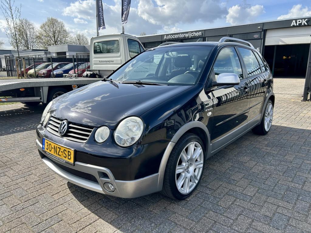 Volkswagen Polo 1.4-16V FUN - Nette Auto (bj 2004), 15 km/l, 4 cilinders, Zwart, Origineel Nederlands