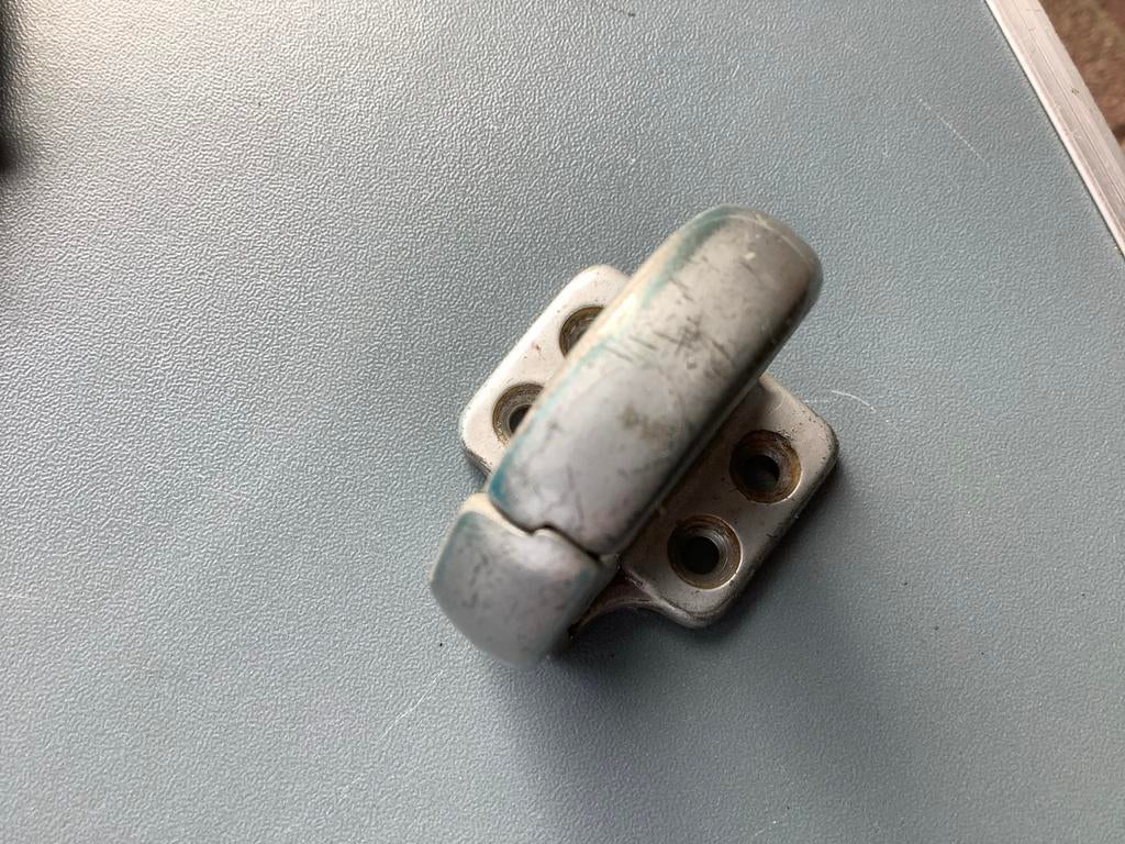 Heinkel tassendrager / bagehaak. NOS.   (Nr. 6), Verzenden