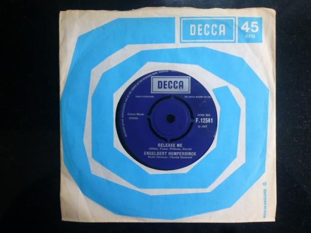 Engelbert Humperdinck. Release me. / Ten guitars., Gebruikt, 7 inch, Single, Ophalen of Verzenden
