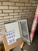 Te koop mededeling bord afsluitbaar € 22,50 nieuw, Ophalen of Verzenden, Zo goed als nieuw