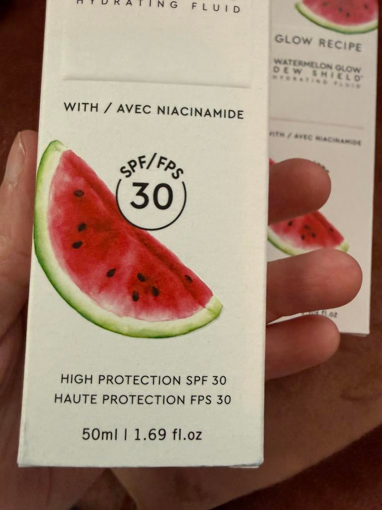 Glow Recipe Watermelon Glow Dew Shield SPF 30 (50ml), Ophalen of Verzenden, Nieuw, Gehele gezicht, Verzorging