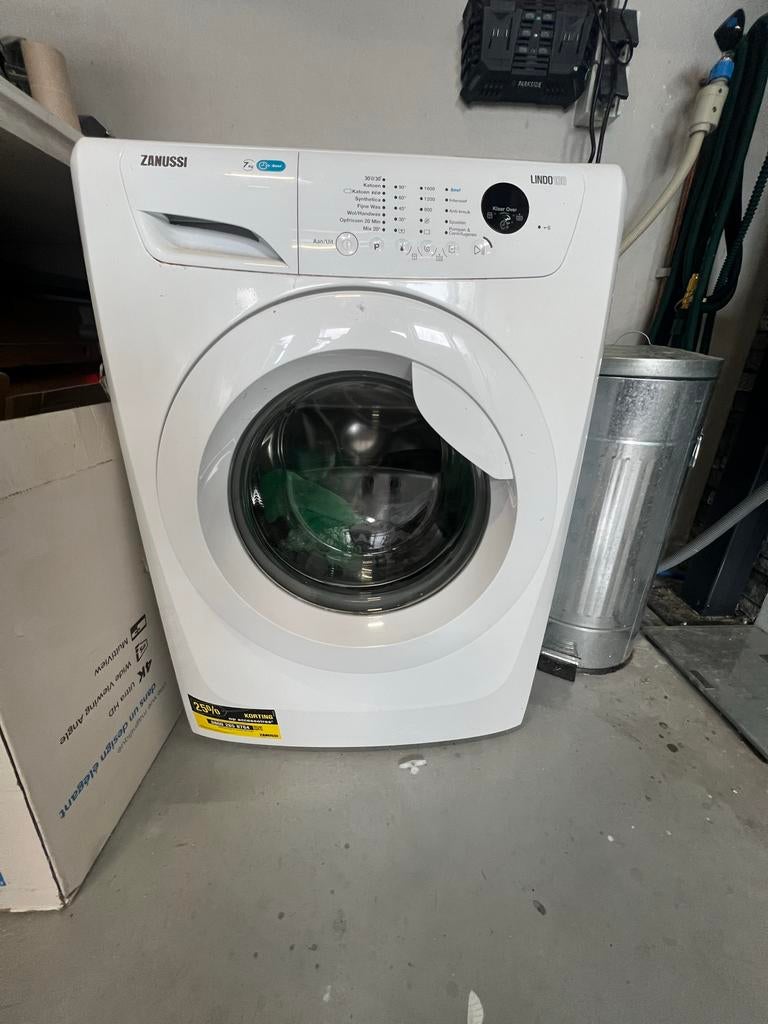 Zanussi Wasmachine - ZWF71663W, Ophalen, 6 tot 8 kg, Voorlader, 85 tot 90 cm