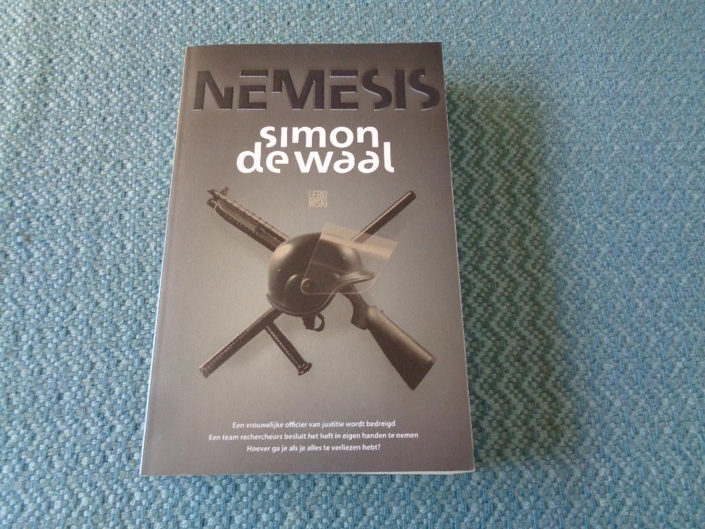 NEMESIS - Simon de Waal, Ophalen of Verzenden, Zo goed als nieuw, Nederland, Simon de Waal