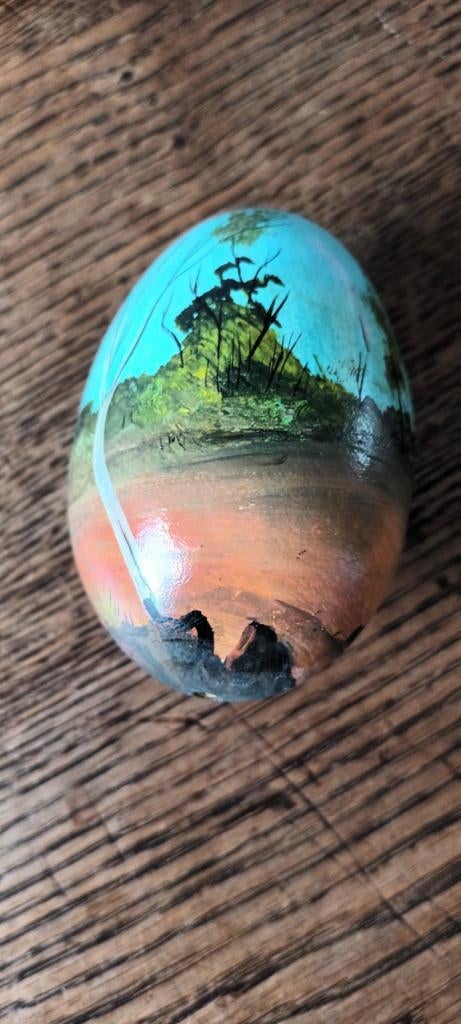 Bijzonder uitgeblazen ei. Japans, Ophalen of Verzenden, Zo goed als nieuw