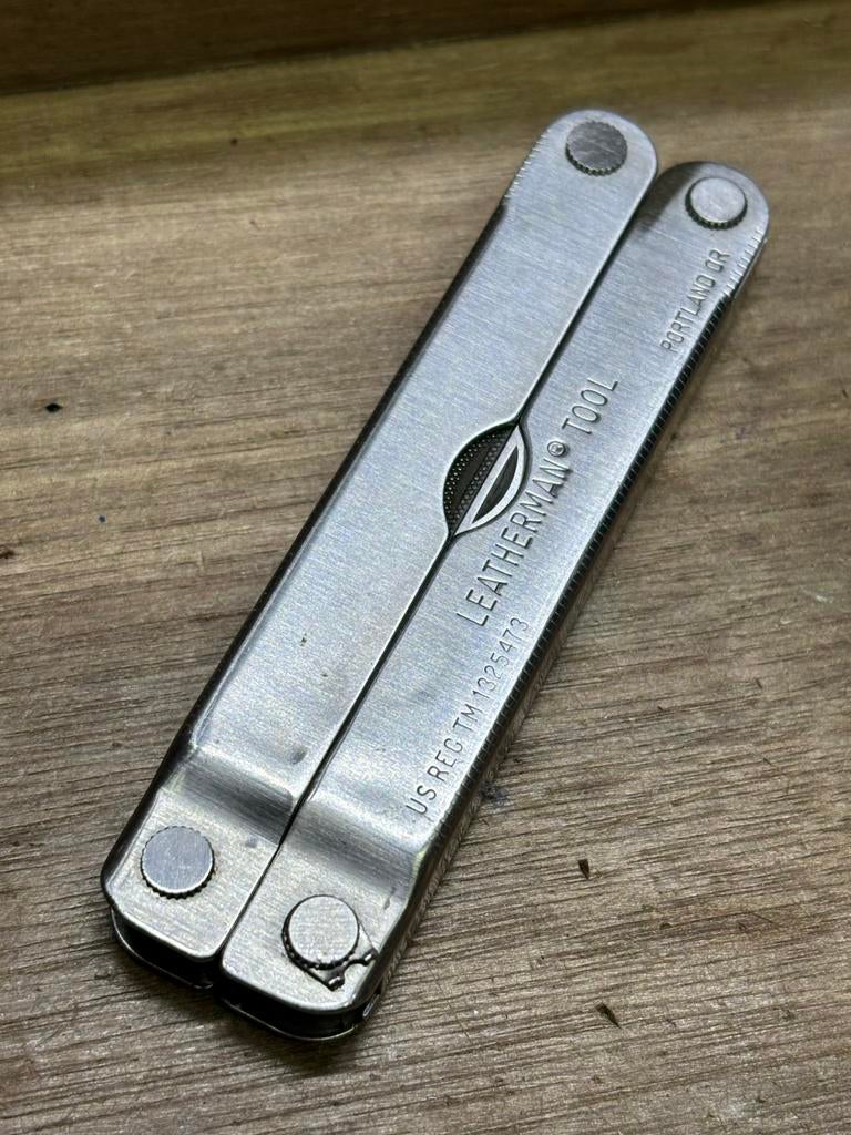 Leatherman multitool - Handig en duurzaam, Caravans en Kamperen, Kampeergereedschap, Ophalen of Verzenden, Gebruikt