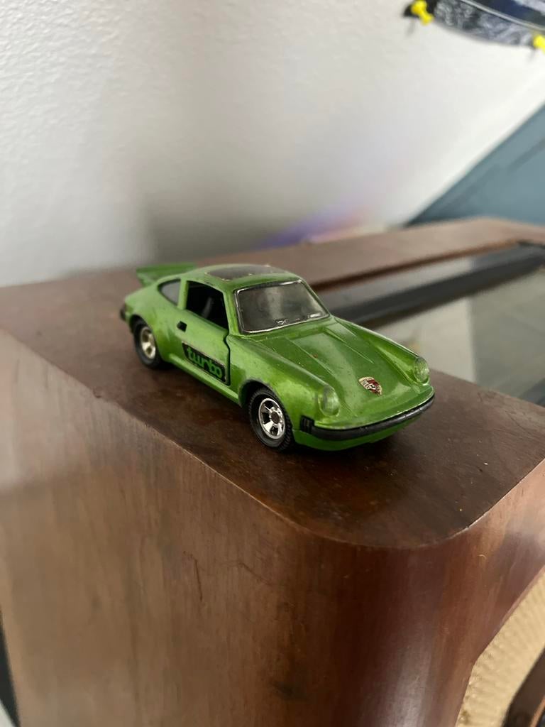 Groene Porsche Turbo modelauto, Ophalen of Verzenden, Gebruikt, Auto, Overige merken