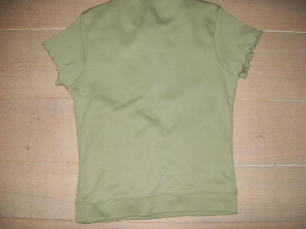 Shirt legergroen maat:134/140, Meisje, Here&there, Ophalen of Verzenden, Zo goed als nieuw