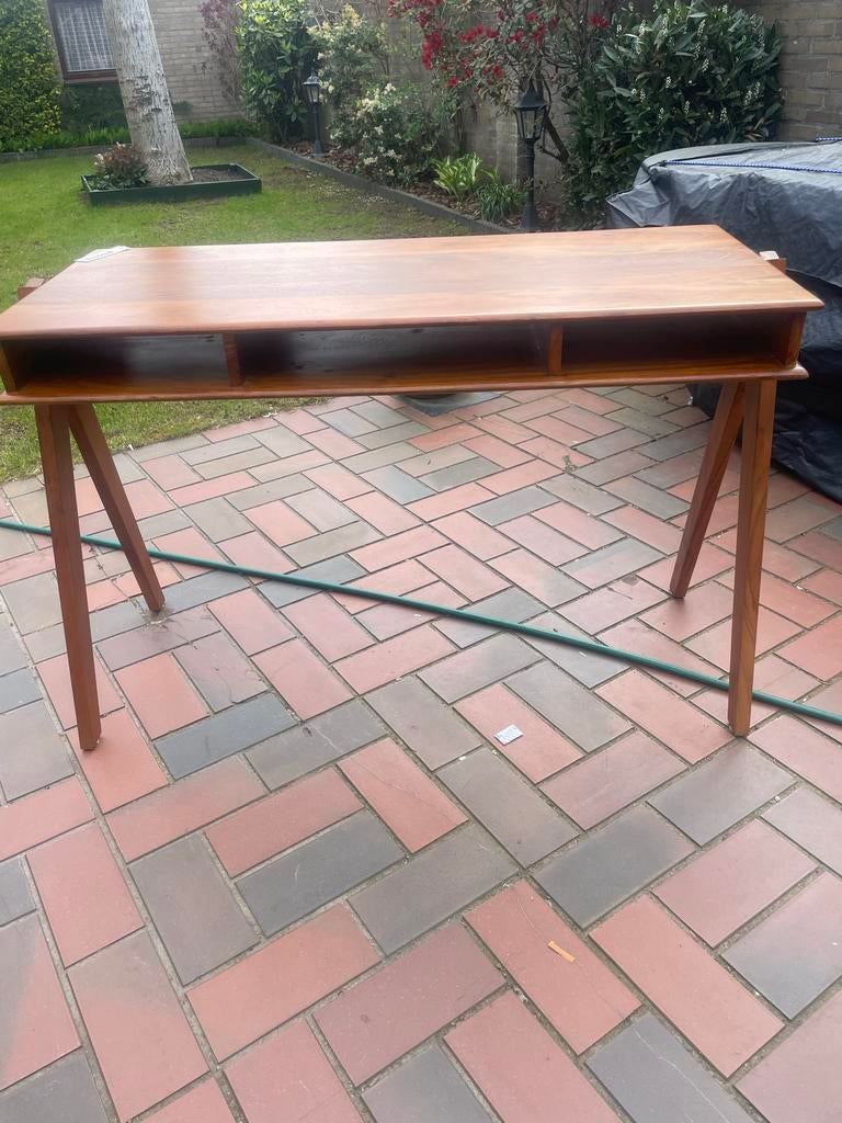 Vintage houten bureau/tafel met opbergvakken, Huis en Inrichting, Tafels | Eettafels, 100 tot 150 cm, M, M, M