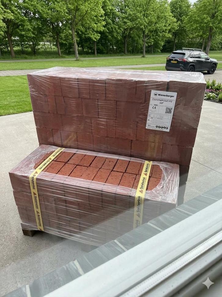 Restpartij Wienerberger Dommelrood HV – ca. 1,5 pallet, Doe-het-zelf en Verbouw, Metselstenen, Nieuw, Bakstenen, Ophalen