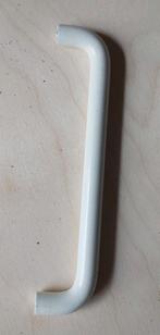 Te koop: 15 metalen handgrepen (wit gespoten), Ophalen, Gebruikt, 100 tot 250 mm, Overige typen