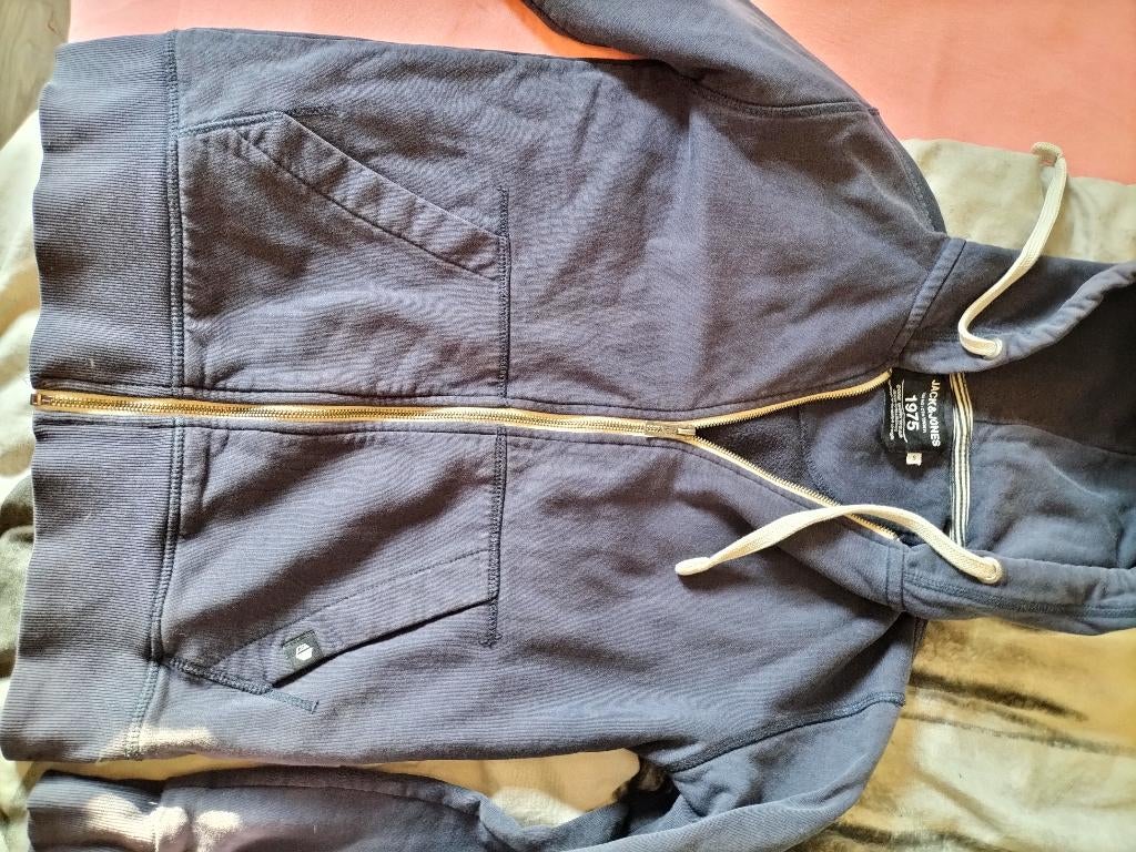 vest maat s, Ophalen